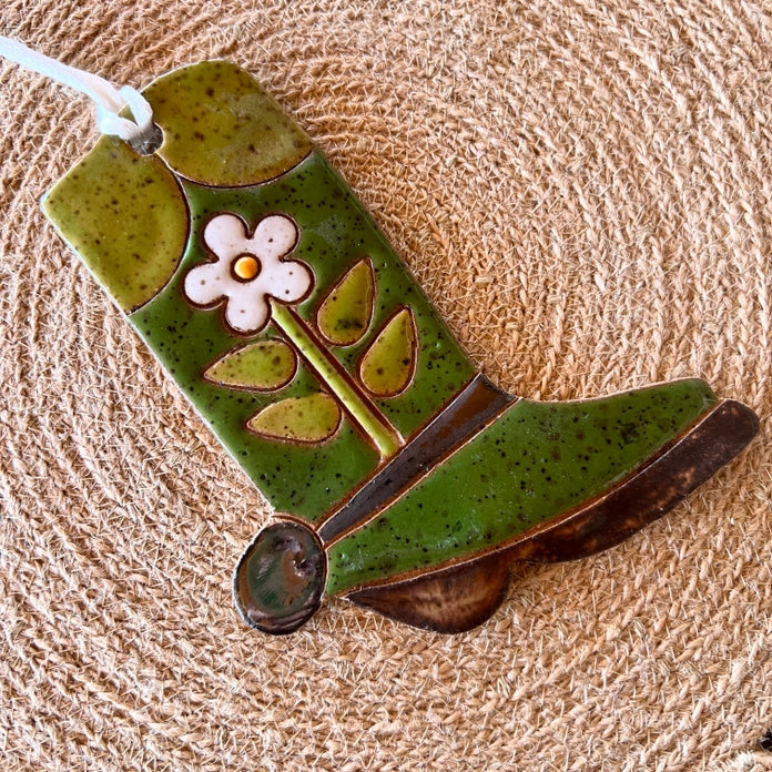 CERAMIC WESTERN BOOT ORNAMENT