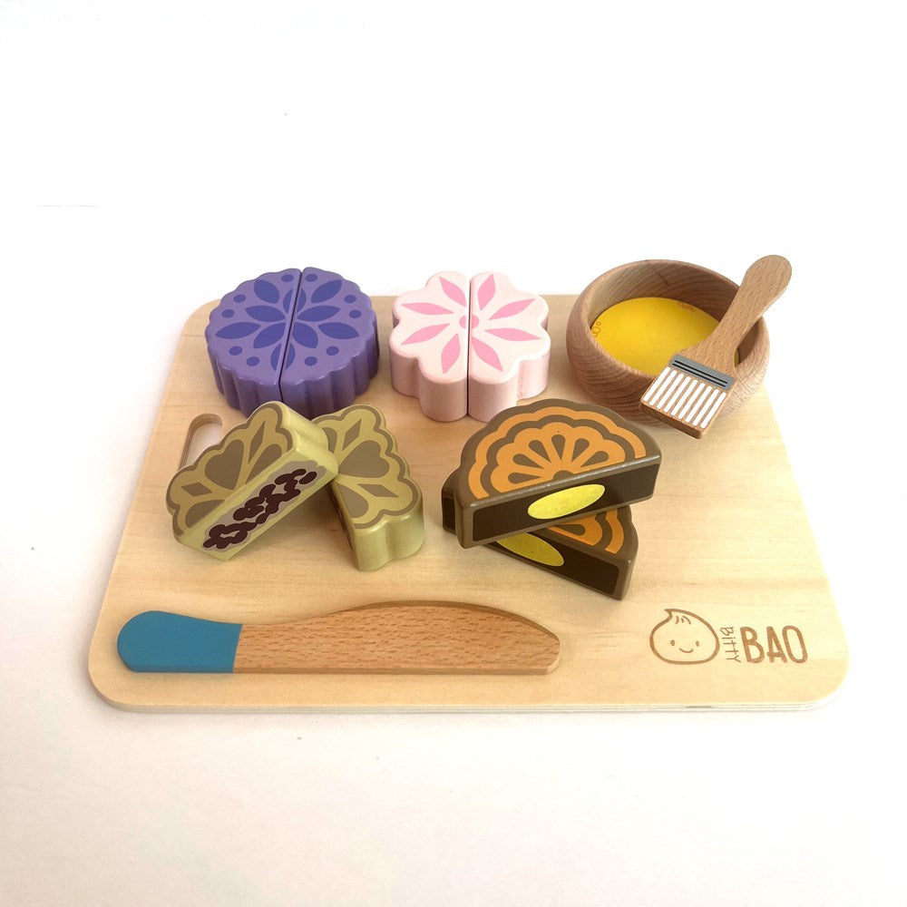 BITTY BAO WOODEN MOONCAKE TOY SET