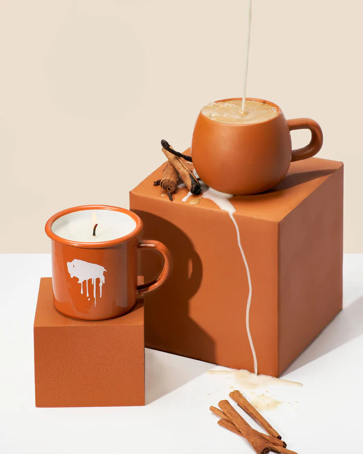 CAMPFIRE MUG CANDLE 12OZ