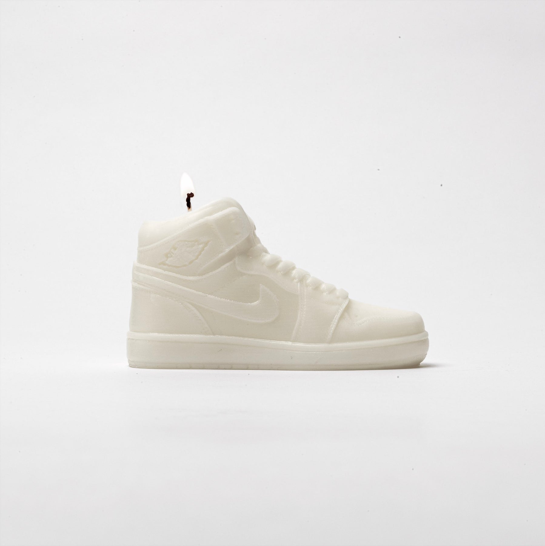 NO. 23 SNEAKER MINI CANDLE