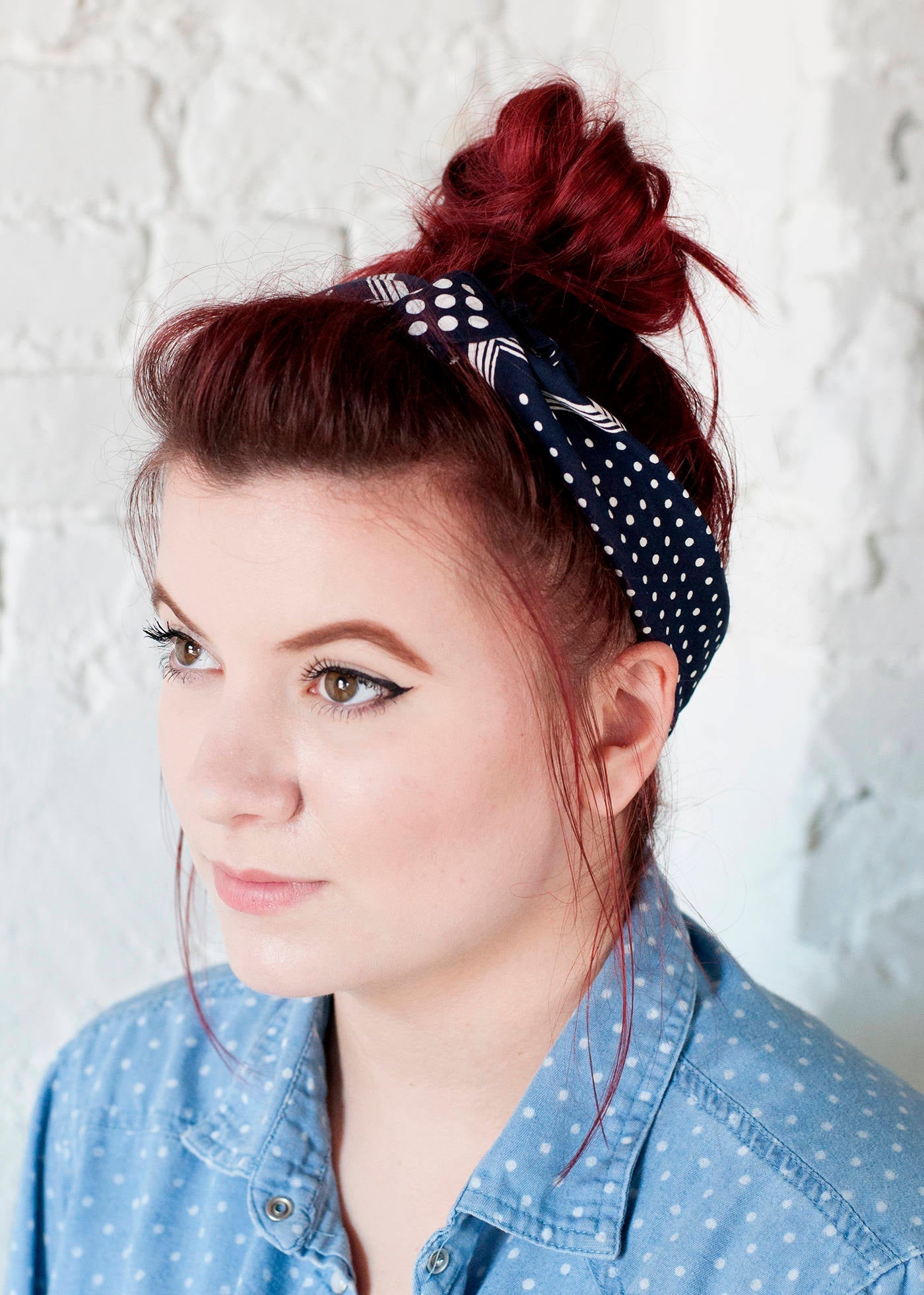 NAVY POLKA DOT BANDANA