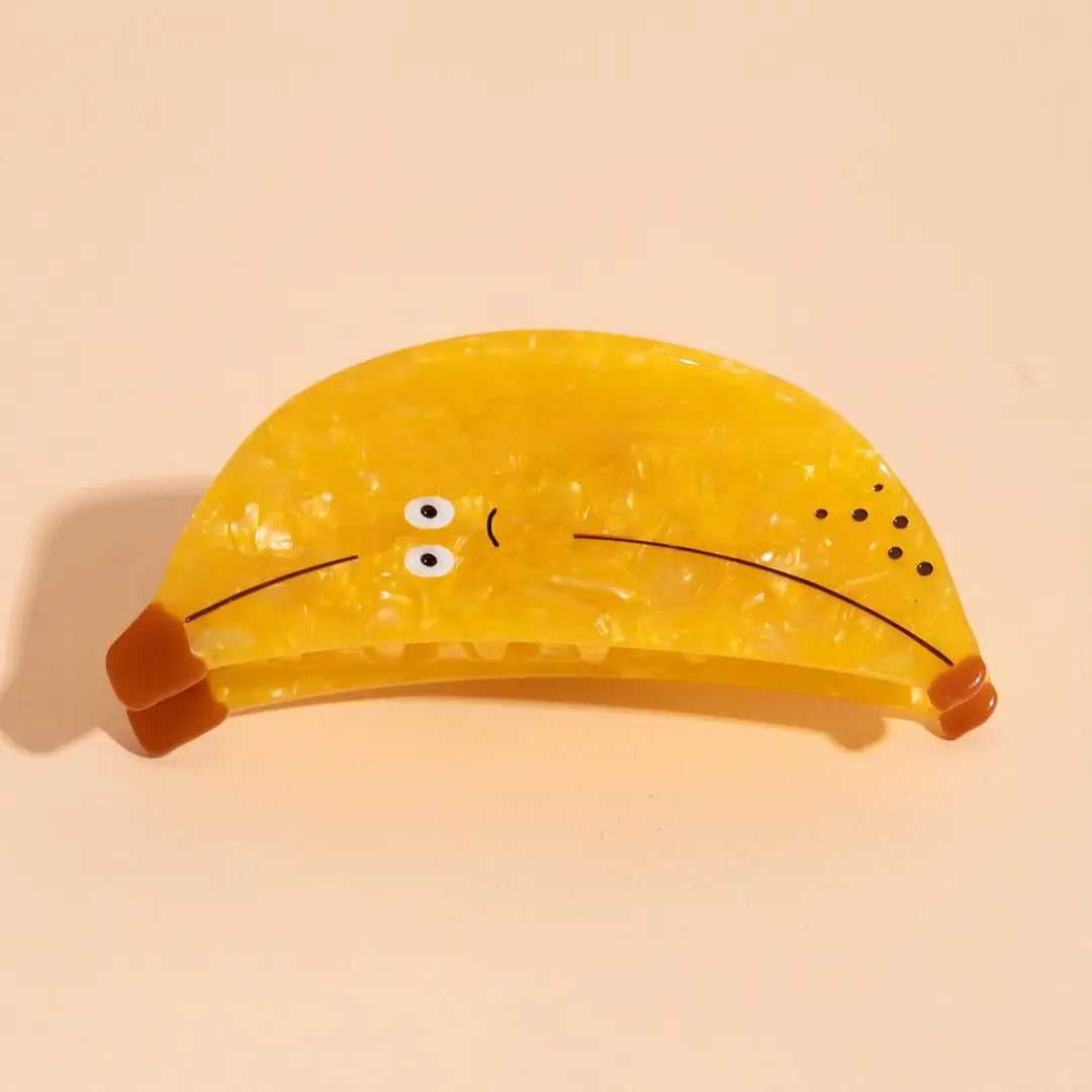 SAD BANANA HAIR CLAW