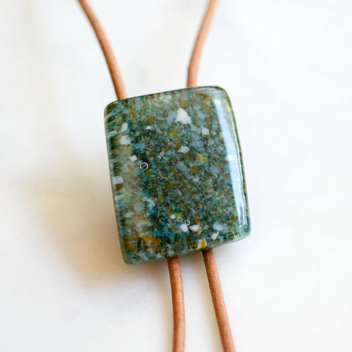 "STONE" RHOMBUS BOLO