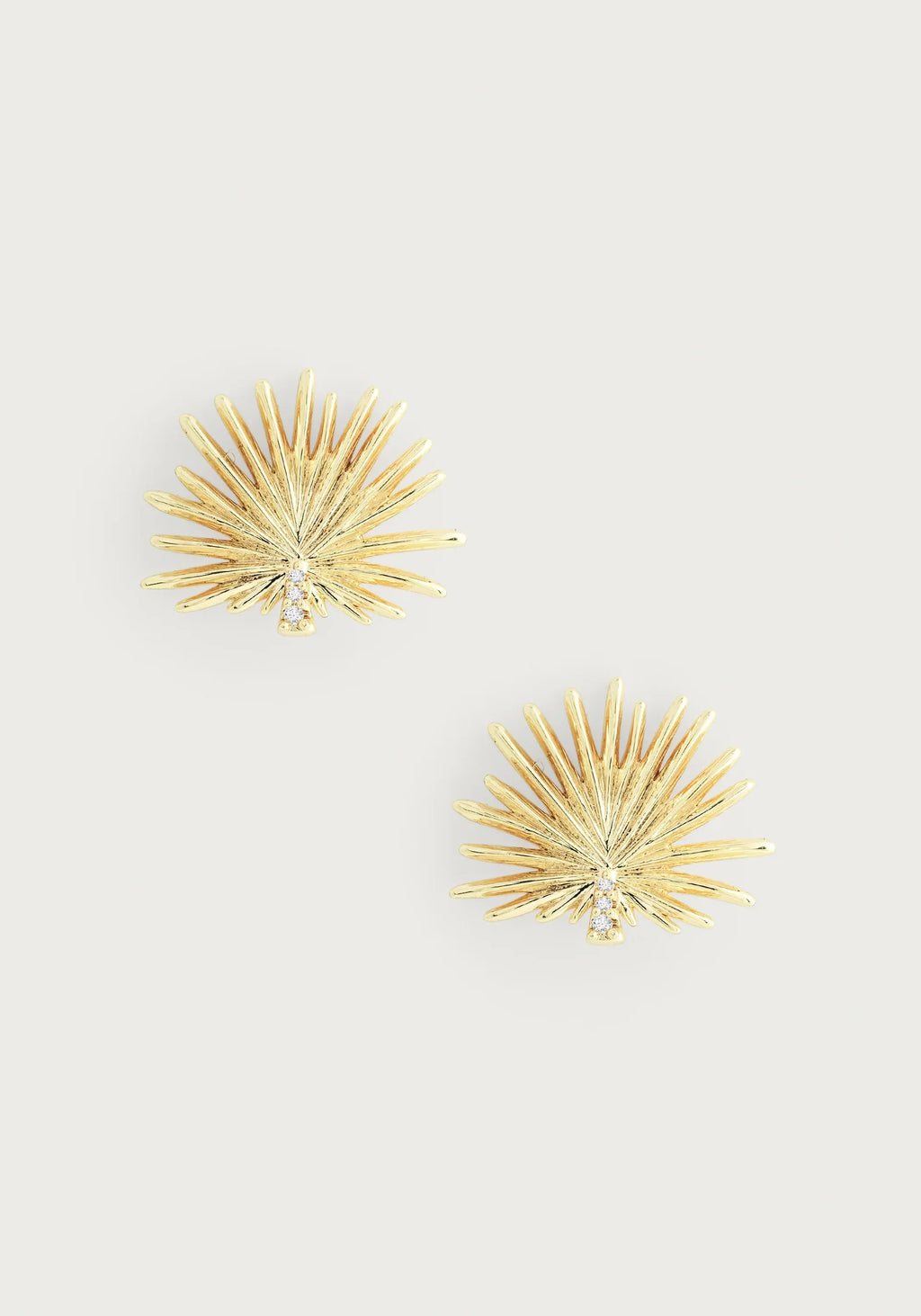 AA PALM STUD EARRINGS