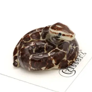 ANIMAL PORCELAIN MINIATURE FIGURINE
