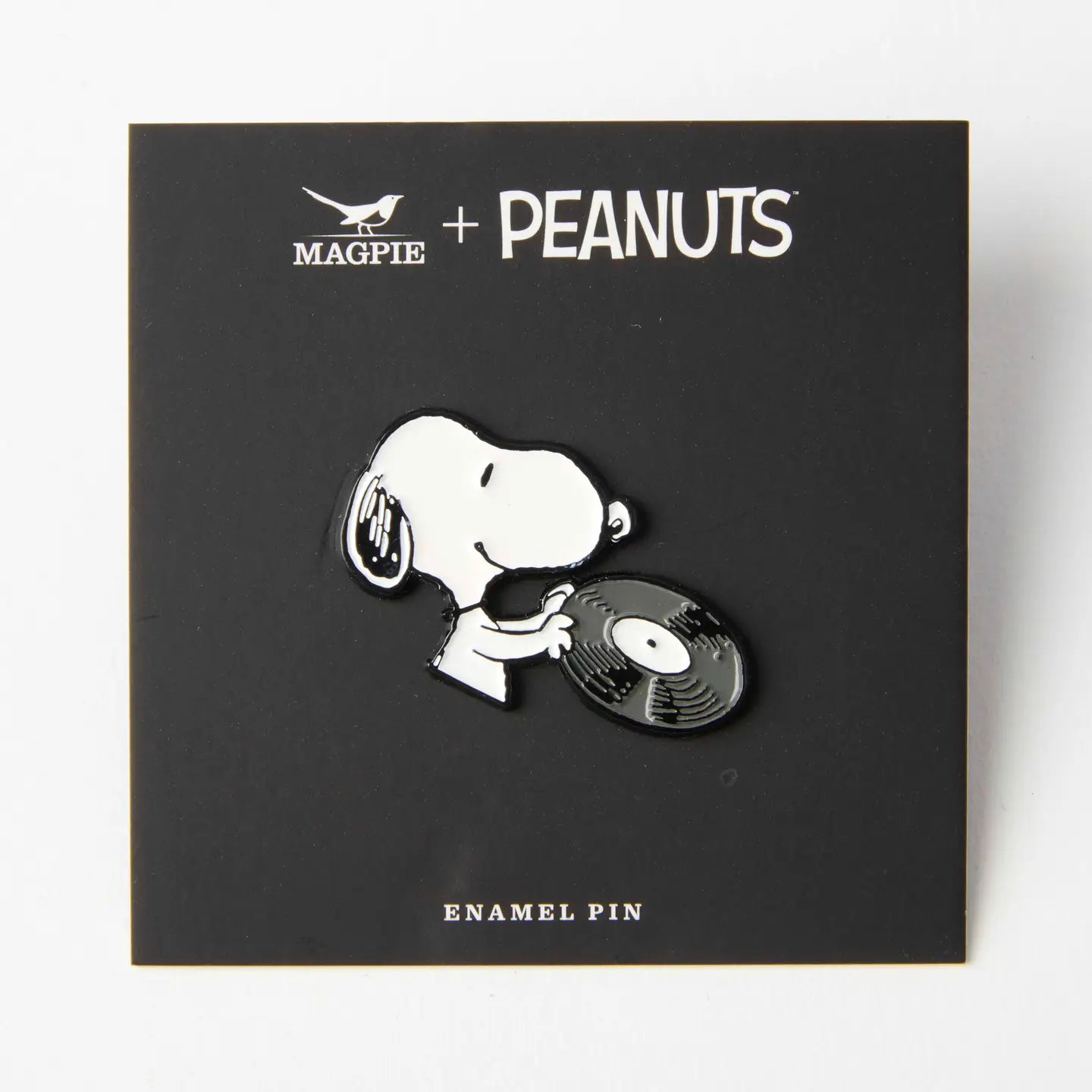 SNOOPY MUSIC IS LIFE PIN