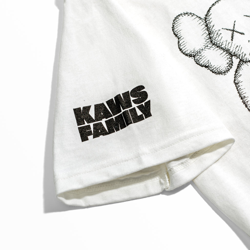 KAWS FAMILY CHAMPION TEE