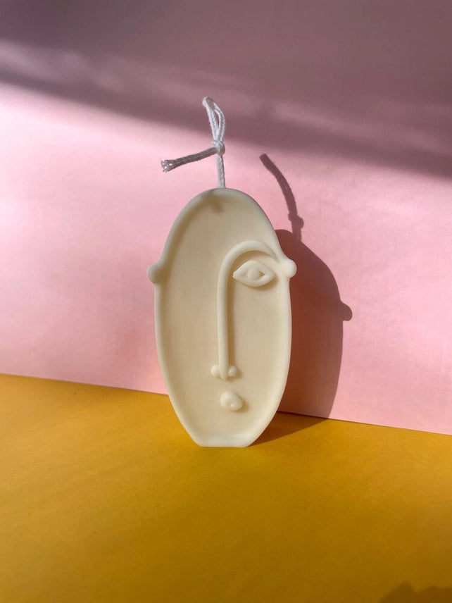 ABSTRACT FACE CANDLE
