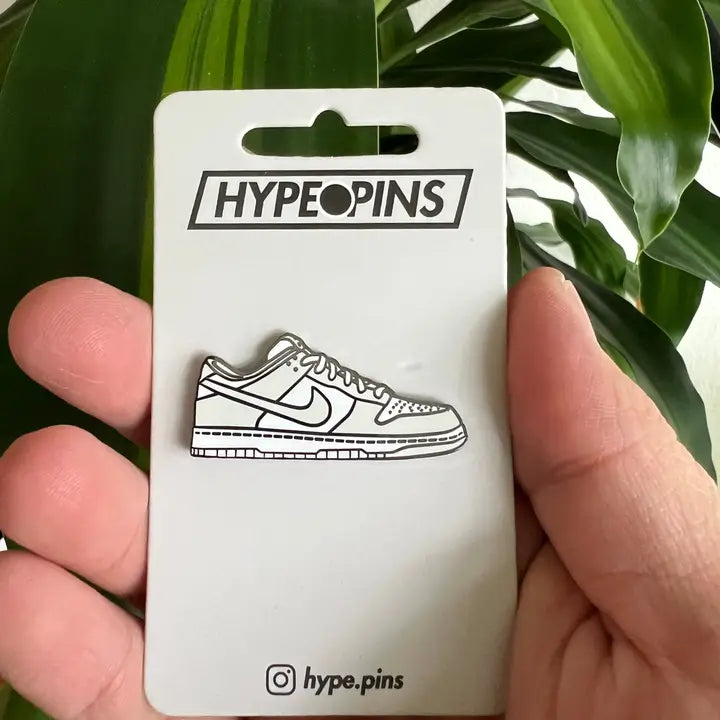 DUNKS HARD ENAMEL PIN