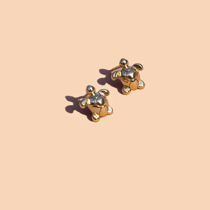 FORTUNE TURTLE STUDS