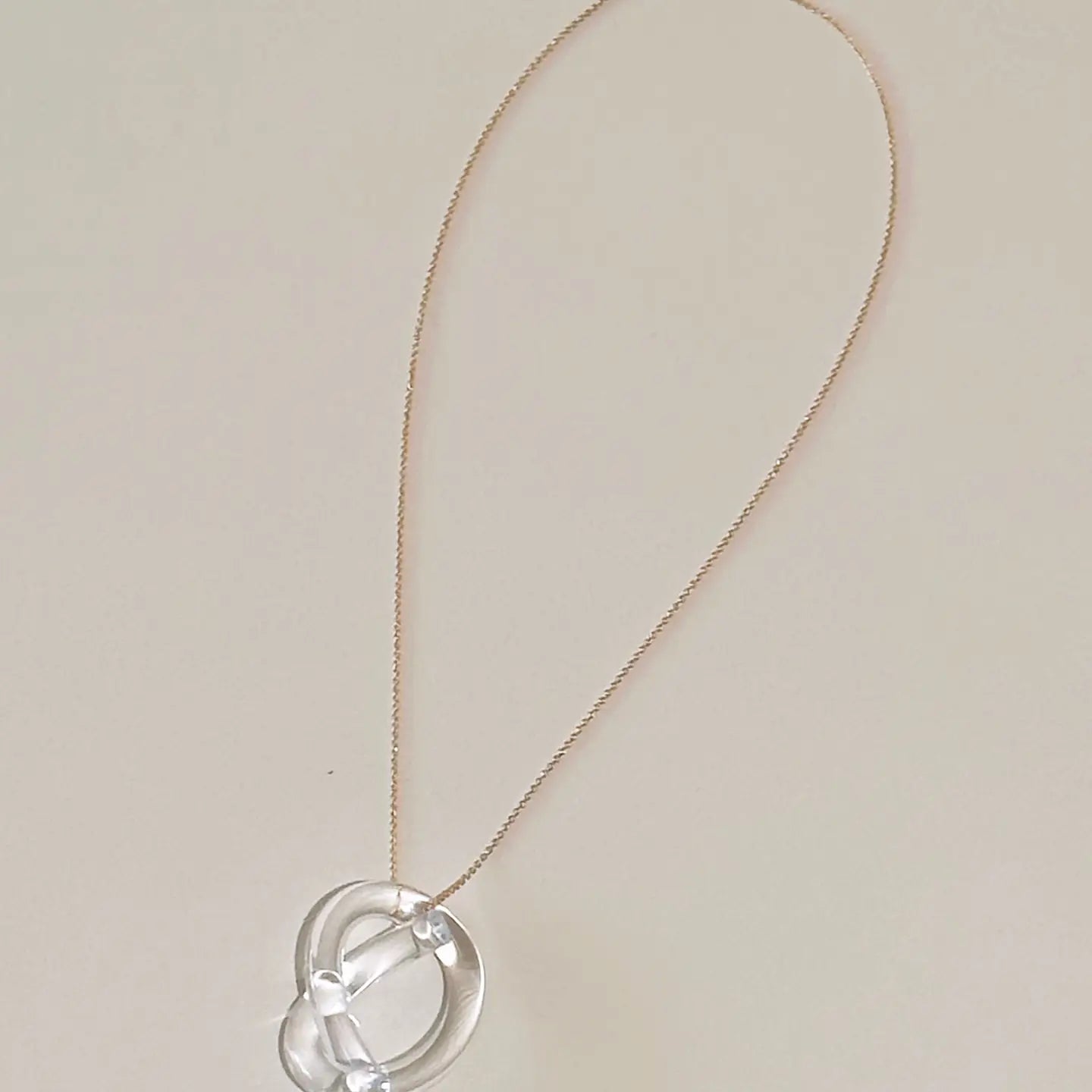 KNOT NECKLACE