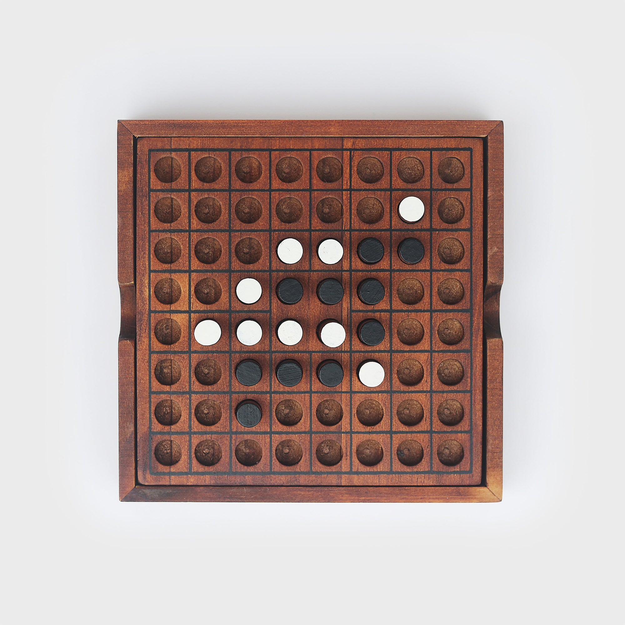 REVERSI GAME