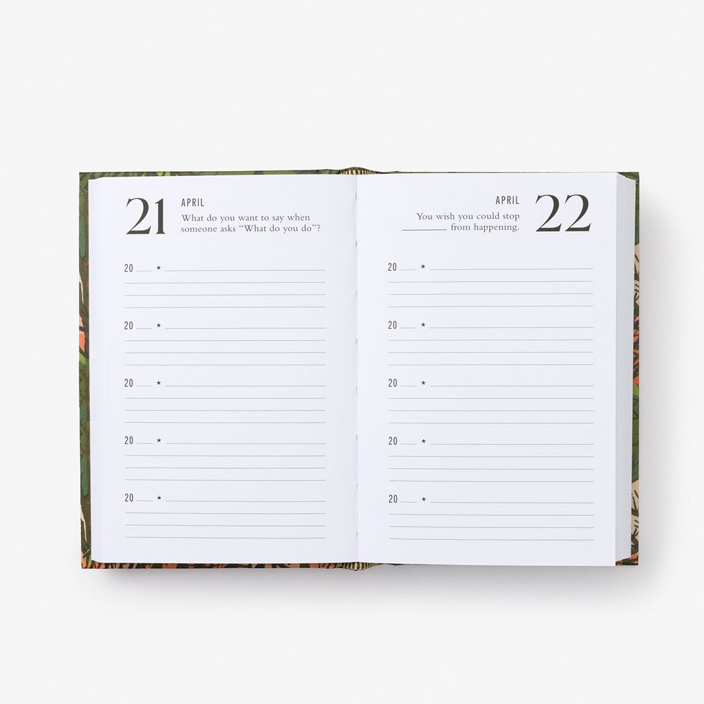 Q&A A DAY WOODLAND: A 5 YEAR JOURNAL