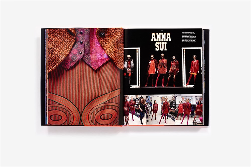 WORLD OF ANNA SUI