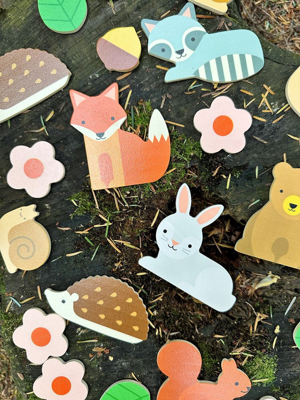 WOODEN WOBBLE WOODLAND GAME