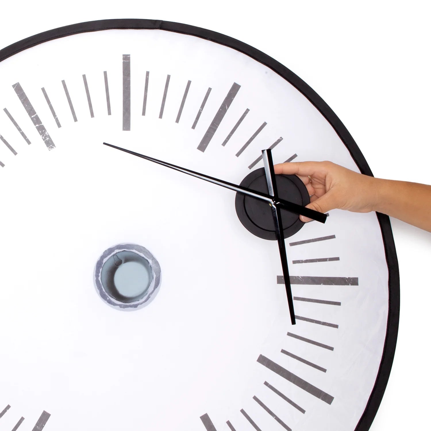 POP-UP WALL CLOCK