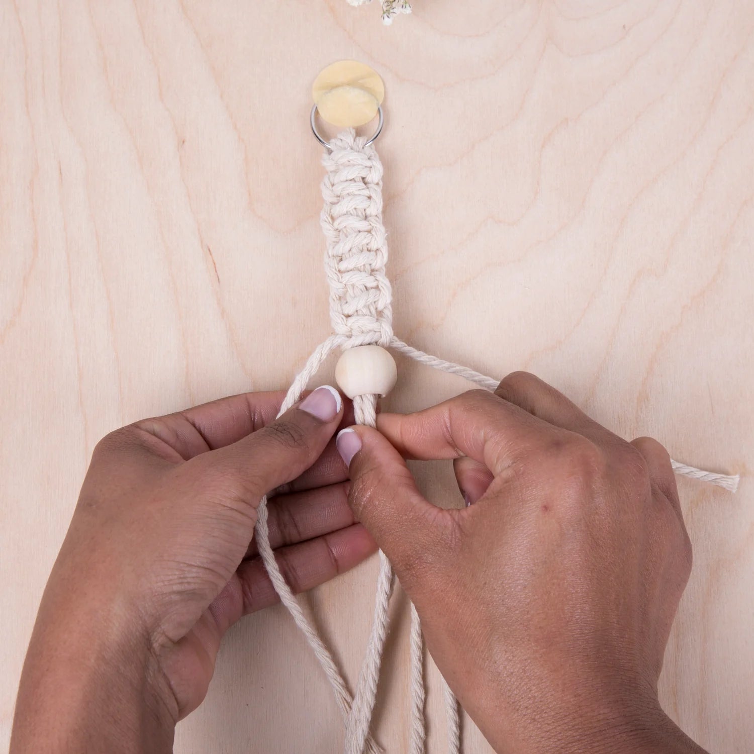 CRAFTER'S MACRAME KEYCHAIN KIT