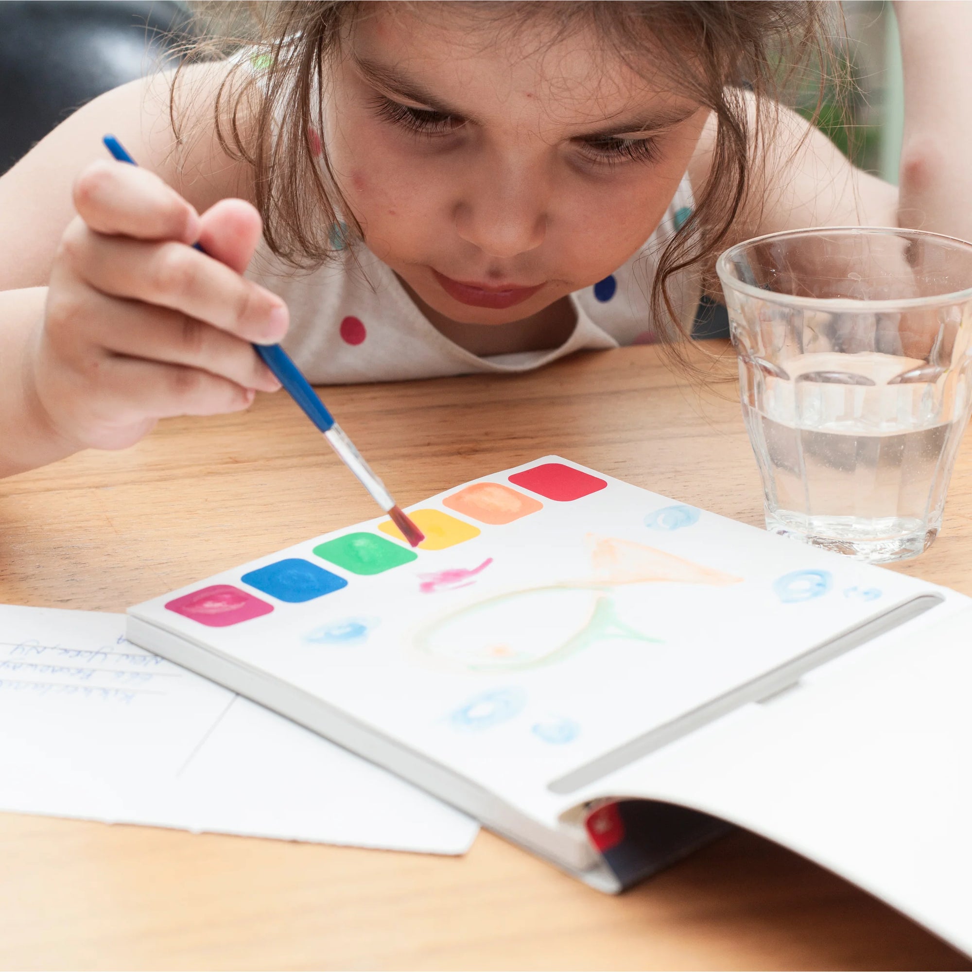 POSTCARD BOOK (PAINT YOUR OWN)