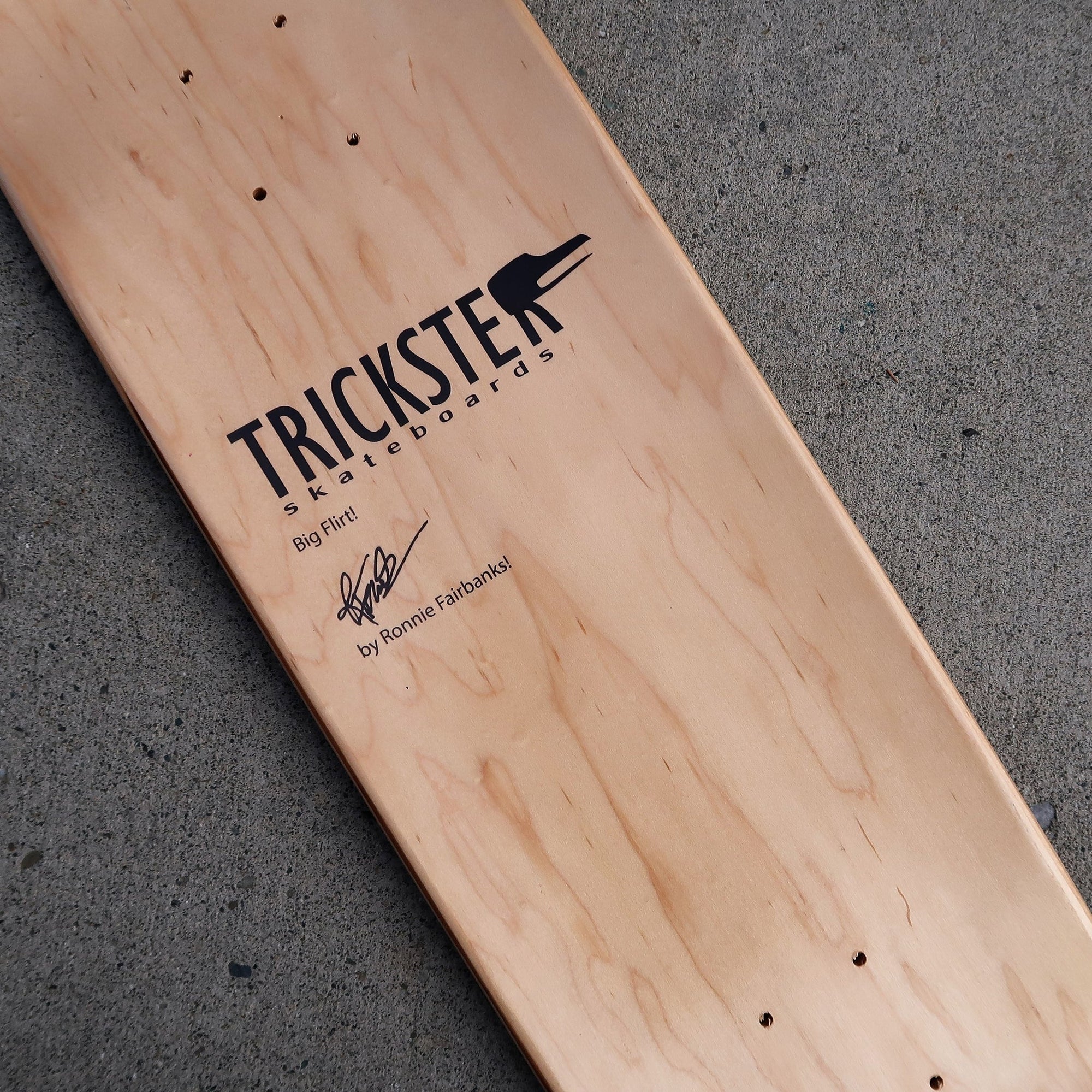 BIG FLIRT SKATEBOARD