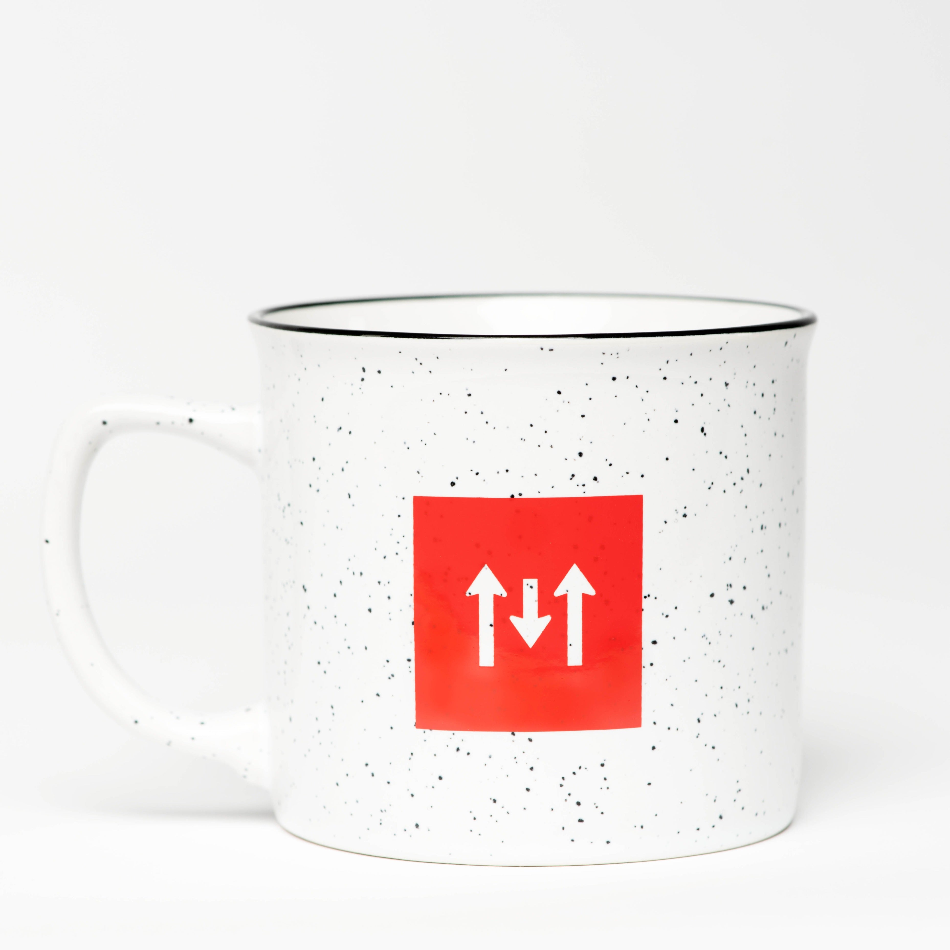 MOMENTARY MUG