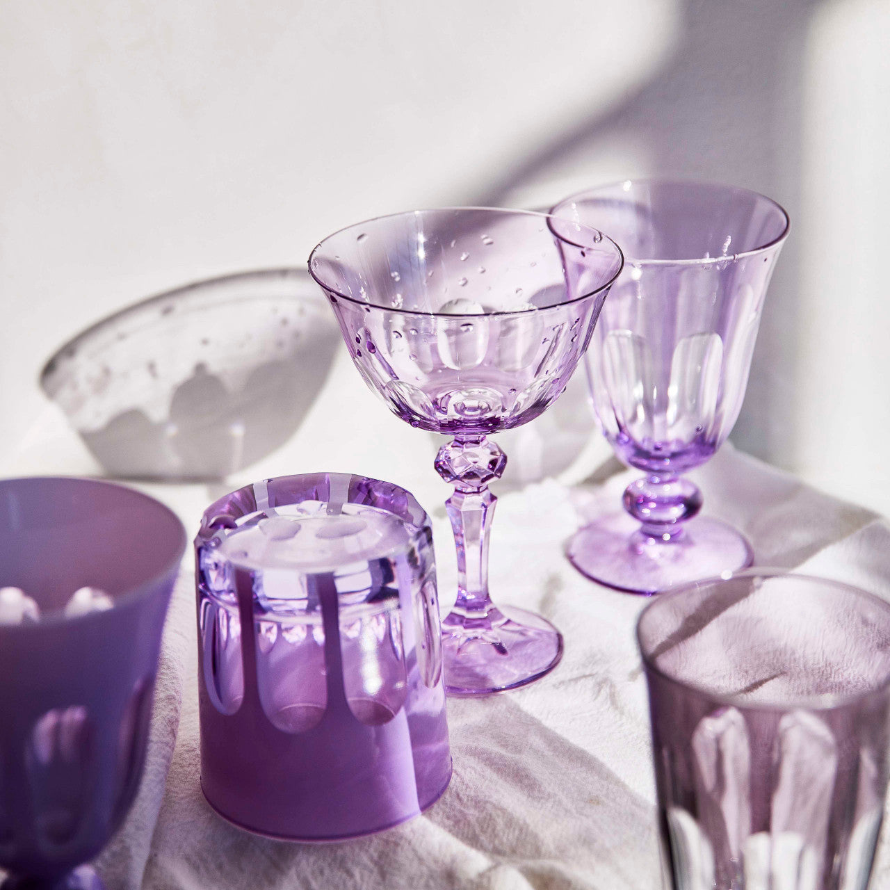 RIALTO GLASS COUPE AMETHYST