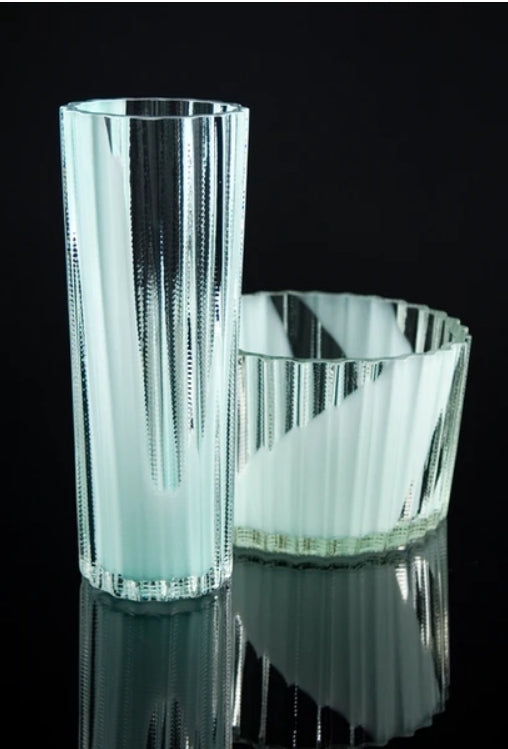 THREADED TALL VESSEL