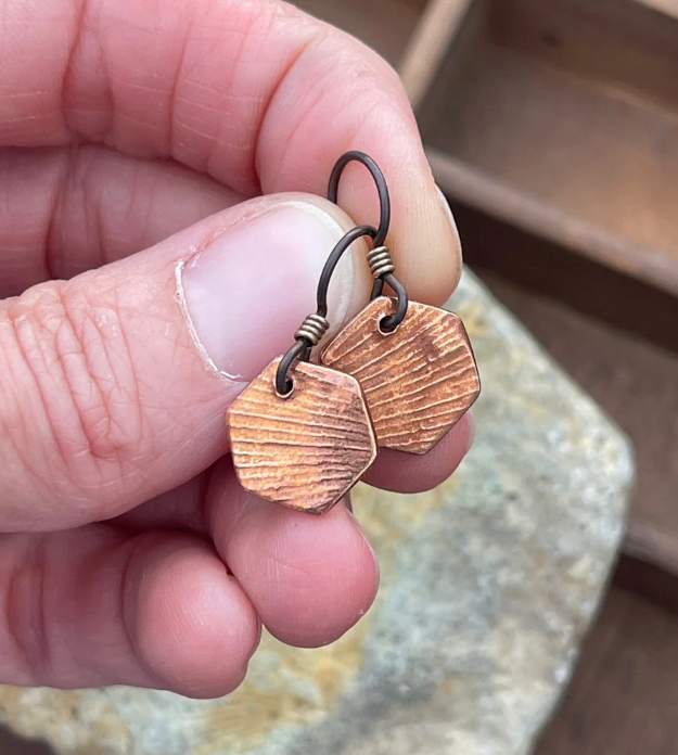 TINY HEXAGONAL BRACHIOPOD COPPER SUN RAY EARRINGS