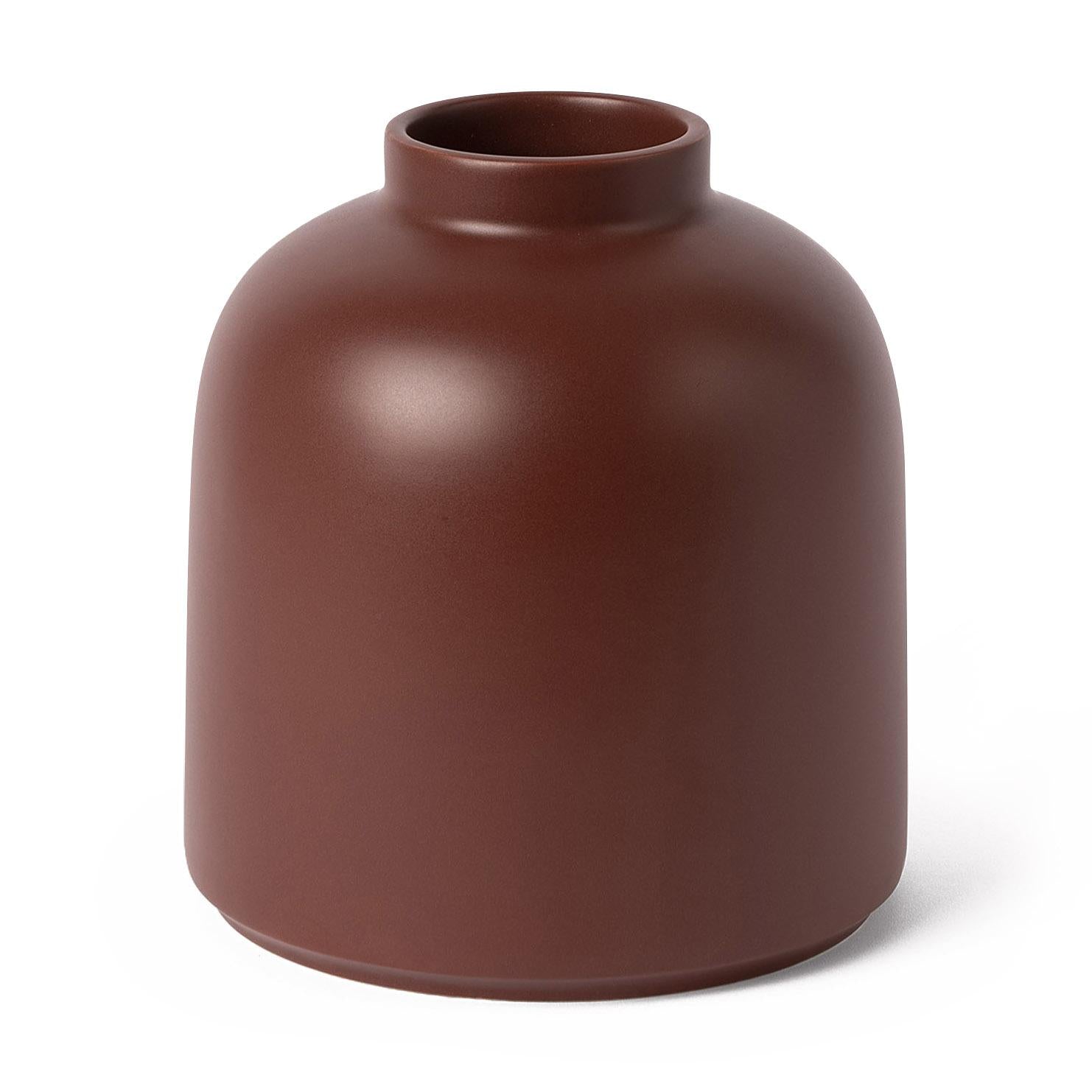 RAAWII OMAR VASE