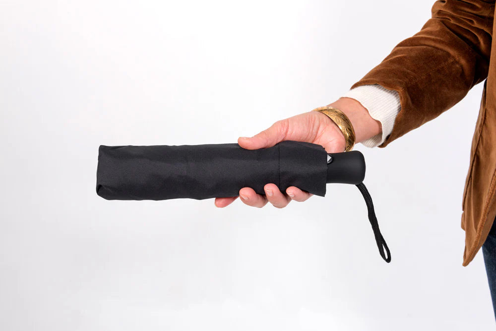 EAGLE RAVEN TESSELLATION UMBRELLA