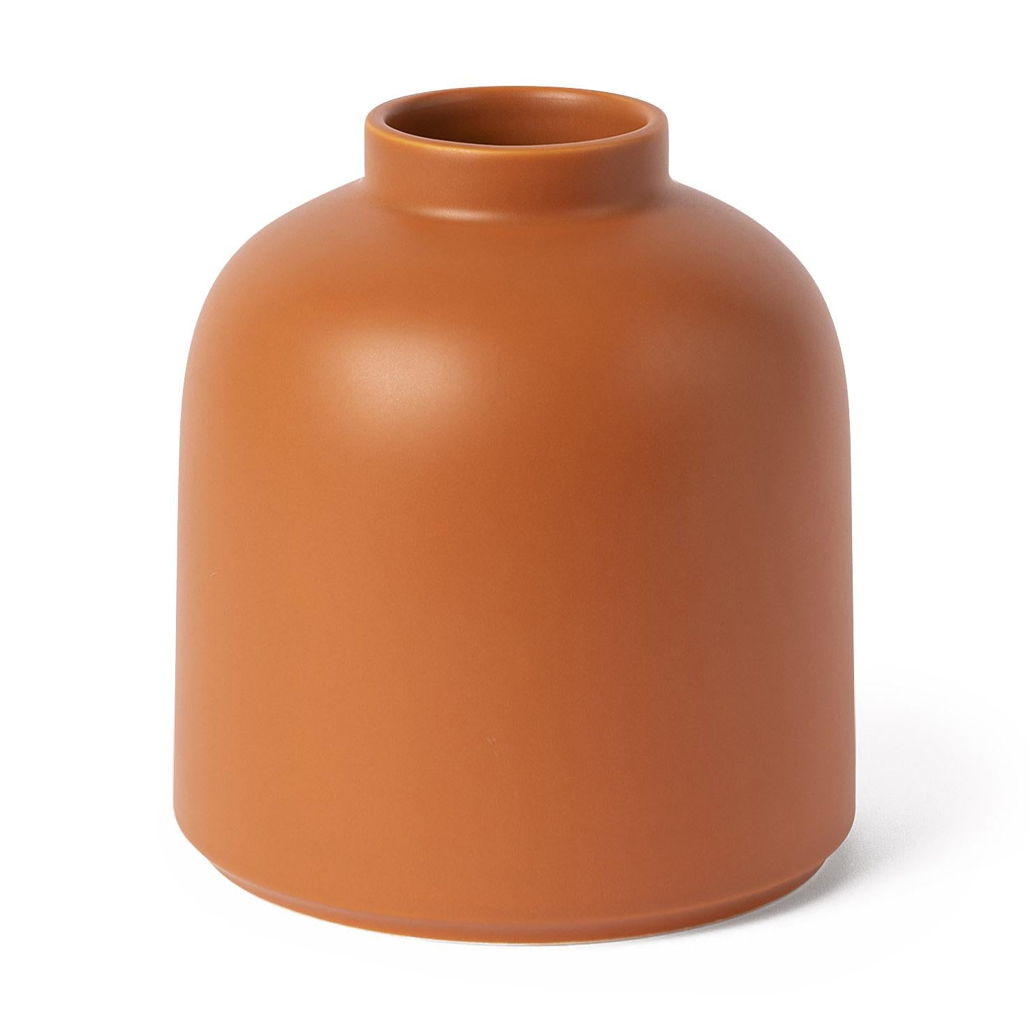 RAAWII OMAR VASE