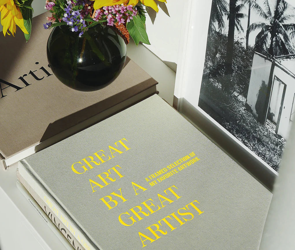 GREAT ART MADE BY A GREAT ARTIST - FRAME BOOK