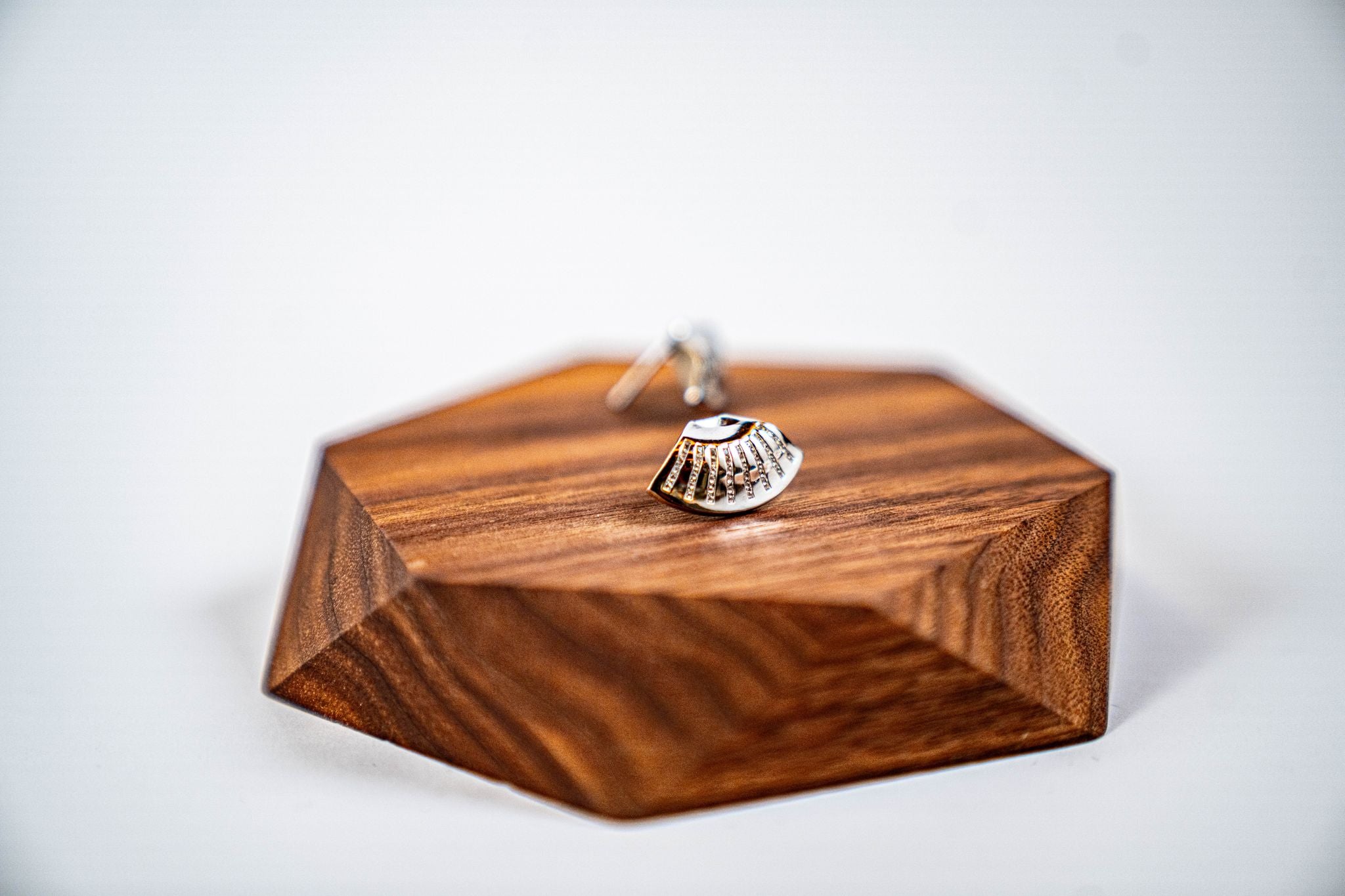 Q&H BUILDING EARRINGS