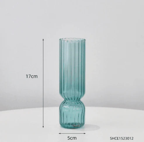 NORDIC GLASS VASE