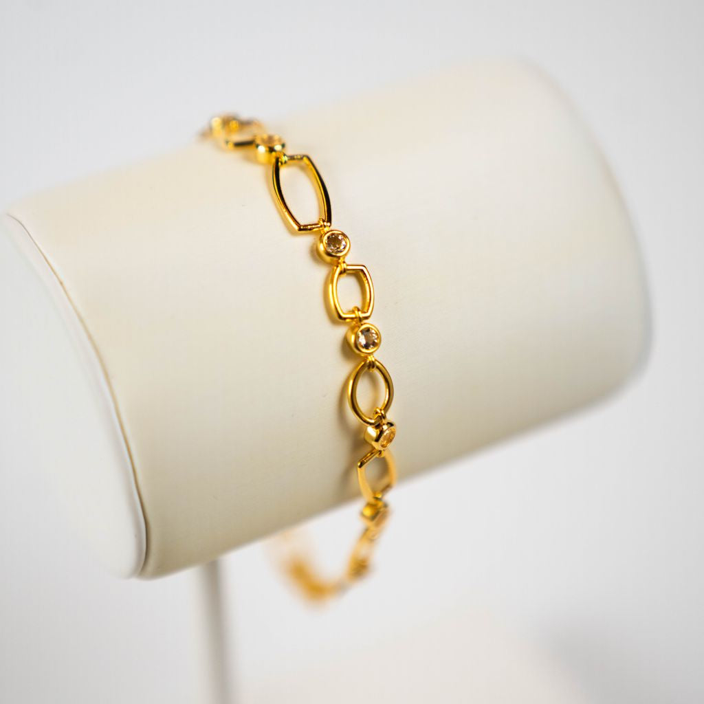 ARCHITECTURAL OUTLINE BRACELET
