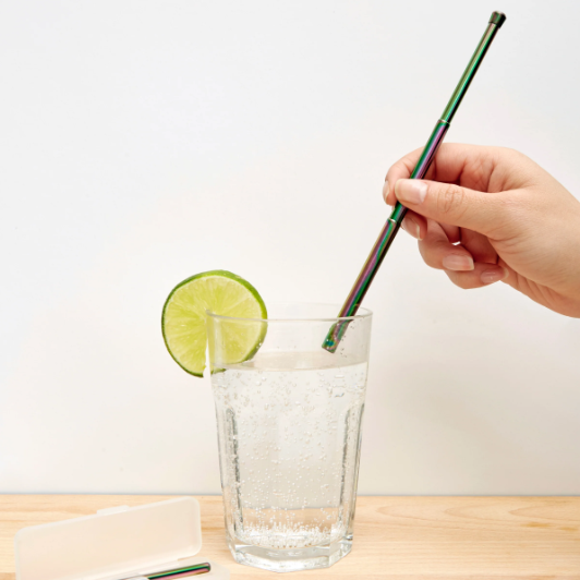 IRIDESCENT TRAVEL STRAW